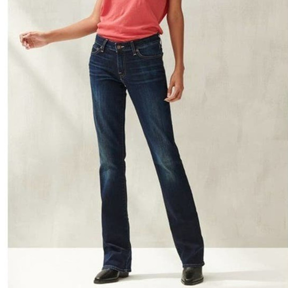 Lucky Brand Plus Size Mid-Rise Lolita Dark Wash Boot Jean (16/33) - Picture 1 of 15